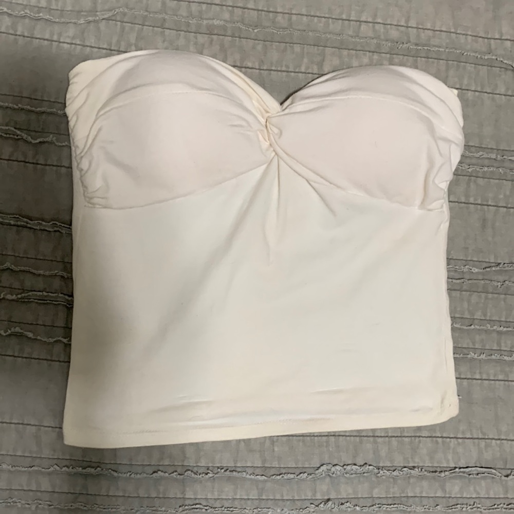 White strapless crop top. Size m